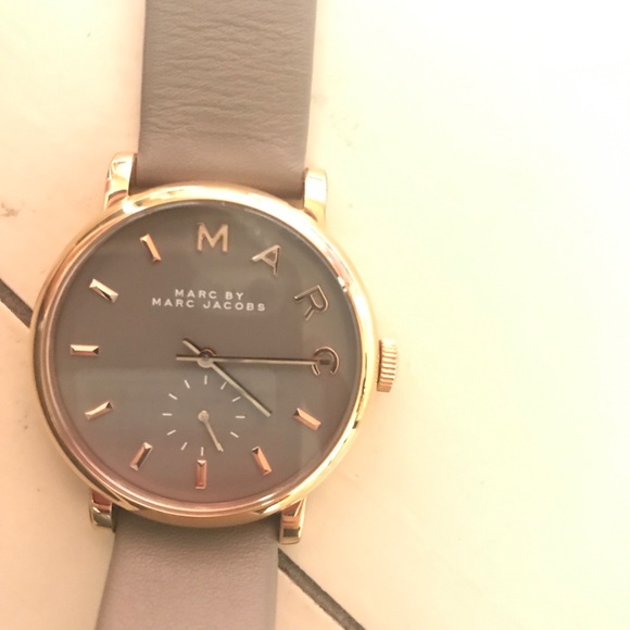 Marc Jacobs watch - Picture 2 of 3